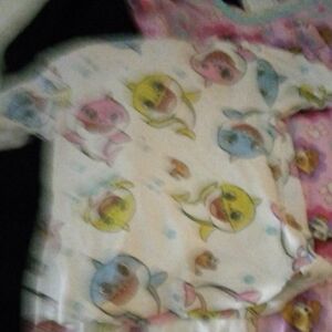 Nickelodeon Baby Shark Pajama Set - White and Multicolor